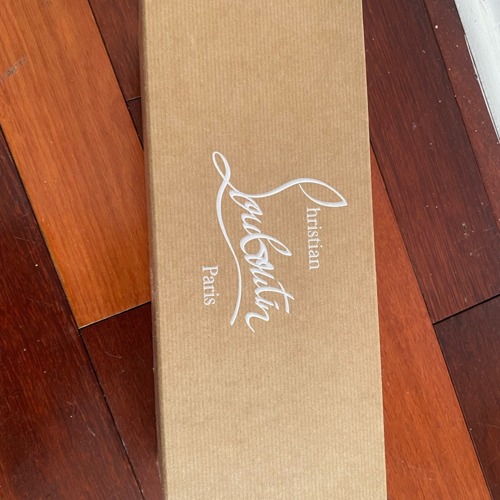 Designer shoe box - Picture 2 of 2